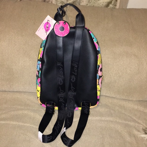 💝NWT Betsey Johnson Lovely Cat Donut 🍩 Backpack - Picture 6 of 8